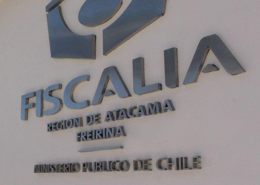 La Fiscalía Local de Freirina dirige las diligencias investigativas de este caso.
