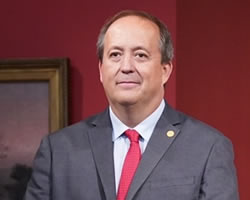 Ángel Valencia Vásquez