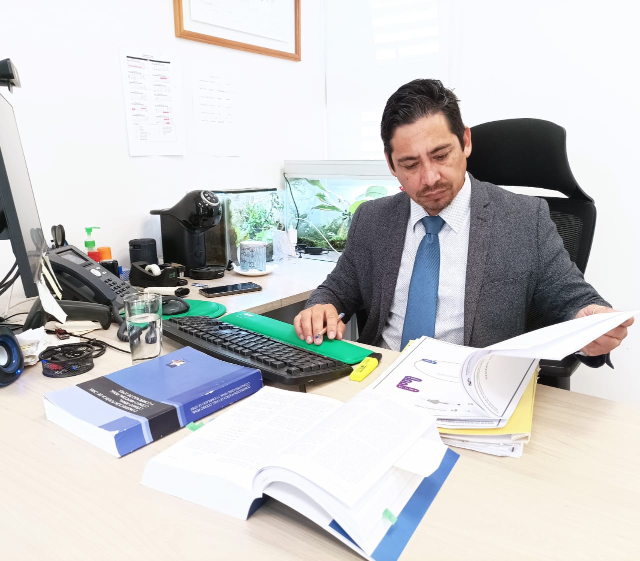 La investigación la dirige el fiscal jefe de esta comuna, Marco Arenas.