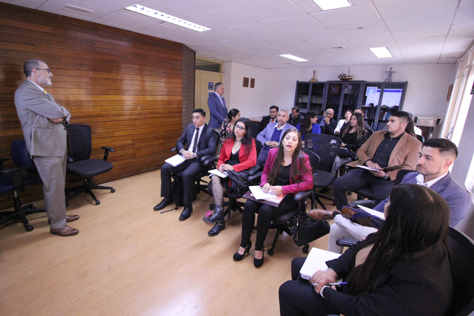 El Fiscal Regional, Alexis Rogat Lucero, dio la bienvenida al grupo de trabajo.