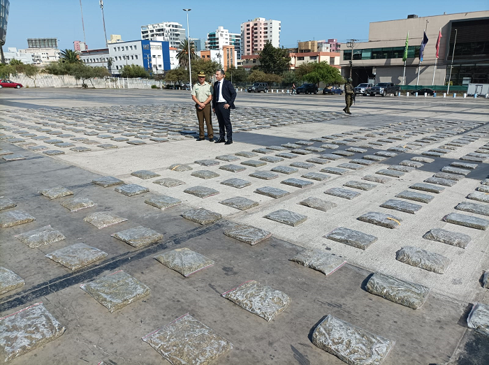 Durante el procedimiento se incautaron 2,1 toneladas de marihuana.