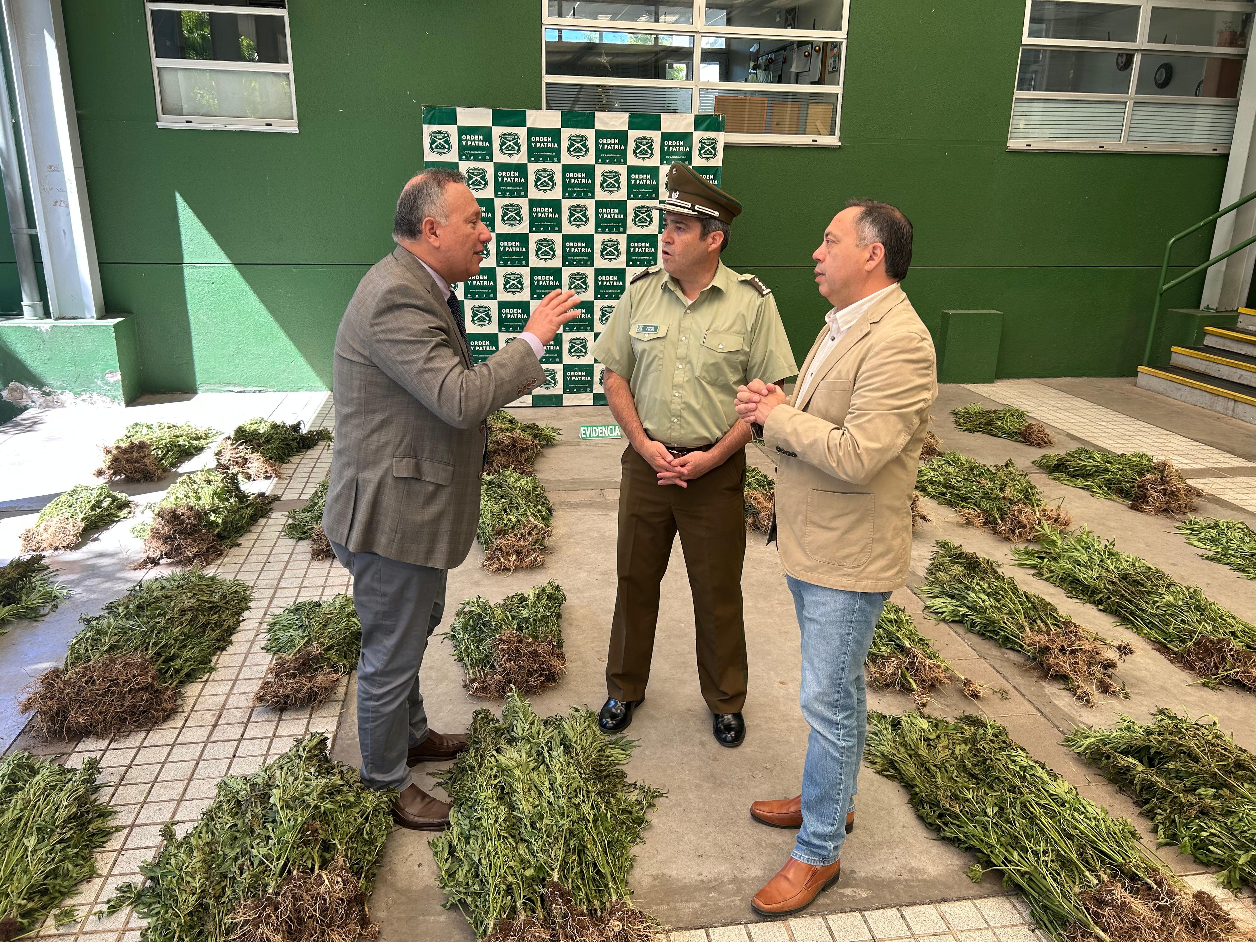 punto de prensa en Carabineros