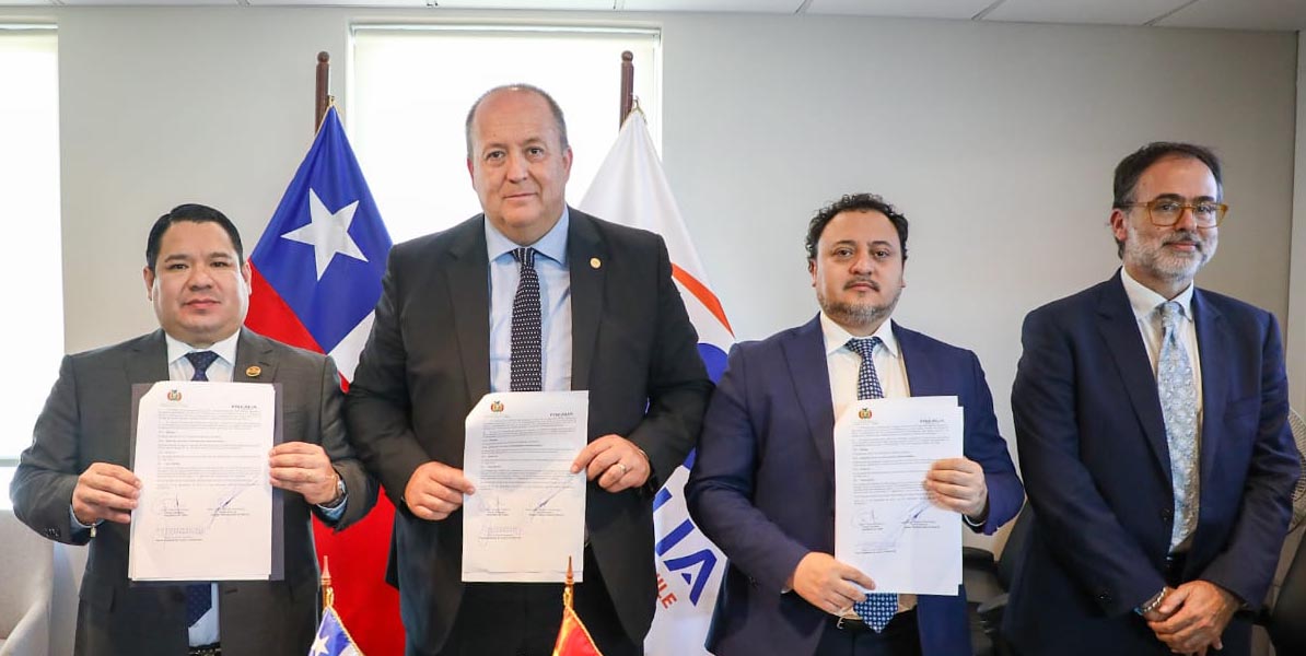 Fiscal General de Bolivia, Roger Mariaca; fiscal nacional, Ángel Valencia; fiscal regional de Arica y Parinacota, Mario Carrera; y el juez español integrante de  El PaCcto, José Villodre.