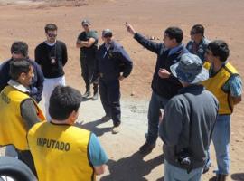 El fiscal Julio Artigas dirigió en terreno diversas diligencias investigativas respecto de este complejo caso.
