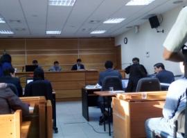 El juicio continuará hoy con el testimonio de otros testigos presentados por la Fiscalía.