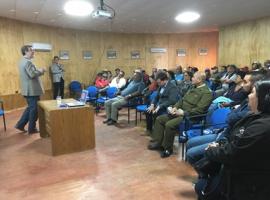 La jornada de interacción contó con un gran interés de los habitantes de esta caleta pesquera.