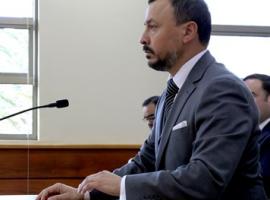 El persecutor penal se desempeña actualmente como jefe de la Fiscalía de Coronel, Región del Bío Bío.  