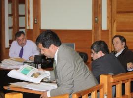 Los fiscales Juan Pablo Salas y Alberto Chiffelle, y la víctima Erich Baumann