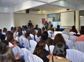 El convenio permitirá potenciar la atención de víctimas de violencia intrafamiliar.