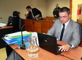 El fiscal Luis Contreras de Coyhaique presentó diversas pruebas en el juicio oral. 