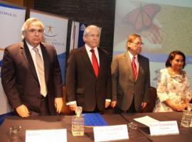 Las autoridades presentes que inauguraron el seminario