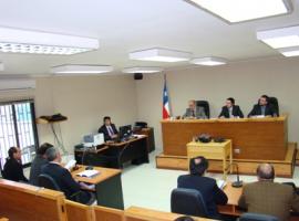 El Tribunal estimó que las pruebas presentadas, entre ellas 3 testigos que lo sindican e incluso fotografías, no eran suficientes.
