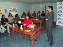 Vecinos consultaron diferentes temas a los profesionales de la Fiscalía de Illapel.