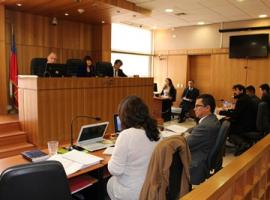 El juicio comenzó en la tercera sala del tribunal oral de La Serena.