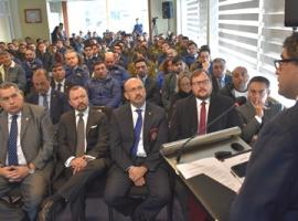 Instancia de vinculación con el medio organizado por el Ministerio Público y la PDI, incluyó a 10 expositores de alto nivel.