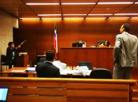En el juicio se mostraron como evidencias los elementos utilizados para intimidar a las víctimas.