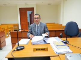 Fscal adjunto Javier Loyola Reyes