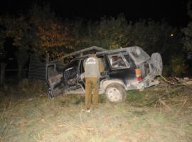 La víctima falleció en el Hospital de Coyhaique, pese a los esfuerzos médicos. Este es el vehículo en que viajaba. (Foto: Carabineros)