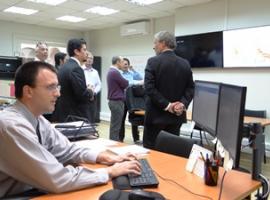 Fiscales y analistas de la región de Valparaíso tienen sede en la fiscalía local de la capital regional.
