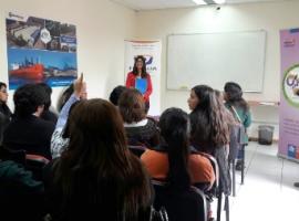 En el encuentro la abogada Paulina Ketterer aclaró cada una de las dudas de los asistentes.