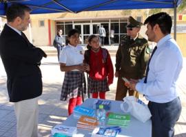 El Fiscal Regional, Alexis Rogat, compartió además con estudiantes de esta localidad.