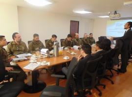 Fiscal Juan Castro explica a Carabineros, alcances del Diagnóstico.