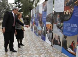 La exposición fue vista en Santiago por altas autoridades, como la Presidenta Michelle Bachelet.