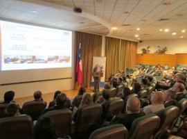 El Fiscal Regional Alberto Ayala, entrega la cuenta.