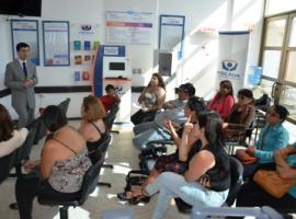 El Fiscal Daniel Valenzuela se reunió con las víctimas e integrantes de la agrupación de vivienda, a quienes les explicó sobre el proceso penal.