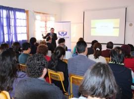 El Fiscal Regional se reunió con profesores del CEIA Ester Villarreal de La Serena.