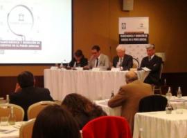 Ante jueces y funcionarios del Poder Judicial, el Fiscal Regional de Los Lagos expuso sobre la presunción de inocencia.