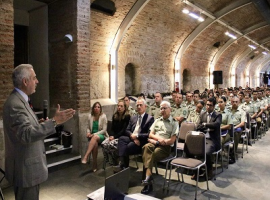 El fiscal Raúl Guzmán inauguró el curso.