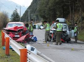 El conductor del vehículo Haval, quien conducía bajo los efectos del alcohol, fue derivado hasta el Hospital de Coyhaique con lesiones graves. 