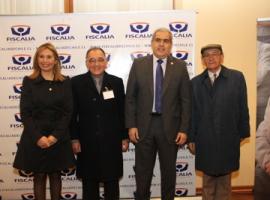Fiscal Nacional junto a la Directora de SENAMA y los Jefes de las Uniones Comunales