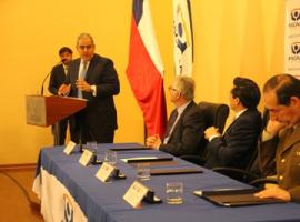 Fiscal Nacional junto al Director de la Policía de Investigaciones, el Ministro del Interior y el Director de Carabineros