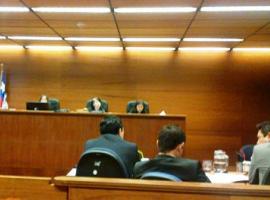 Un aspecto del juicio oral que se efectúa contra los dos acusados de ejercer ilegalmente la medicina.
