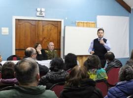 Charla Vecinos y Fiscal Eugenio Campos