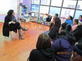 En Río Negro la Fiscal Leyla Chahín ofreció una charla a apoderadas de la Escuela de Lenguaje Dora.