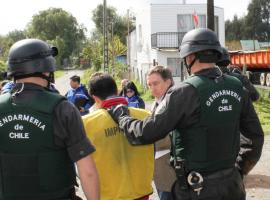 En la foto, la reconstitución de escena de esta causa, que fue dirigida por el fiscal Alejandro Ríos.