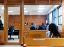 El juicio se efectúa en el Tribunal Oral en lo Penal de Valdivia.