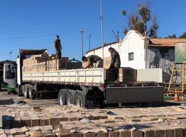 Carabineros contabiliza la carga en la localidad de María Elena.