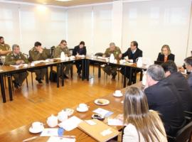 Con los mandos de Carabineros y la PDI se reunieron fiscales de la Región de Los Lagos.