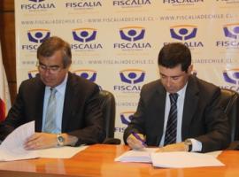 El convenio busca continuar con el apoyo de profesionales de la Universidad en la capacitación de los "fiscales escolares"