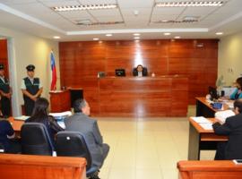 El Fiscal Luis Soriano formalizó la investigación en contra de tres funcionarios del área de salud.