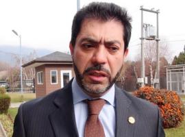 Pedro Salgado expuso este tema en su columna semanal en el diario El Divisadero de Coyhaique.