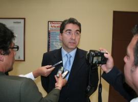 El Fiscal Carlos Eltit formalizó a ambos funcionarios de Gendarmería.