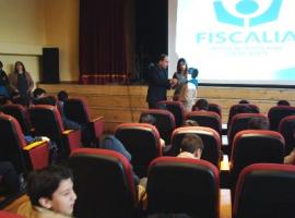 Los expositores además respondieron las consultas de estudiantes y docentes.