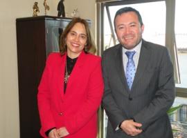 La Defensora Regional, Inés Rojas y el Fiscal Regional, Adrián Vega.
