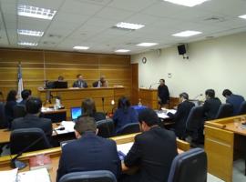 El nuevo juicio se realiza ante los magistrados Rodrigo Vega, Loreto Jara y Moisés Pino del tribunal oral en lo penal de Iquique.