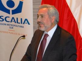 El Fiscal Regional Metropolitano Sur, Raúl Guzmán Uribe.